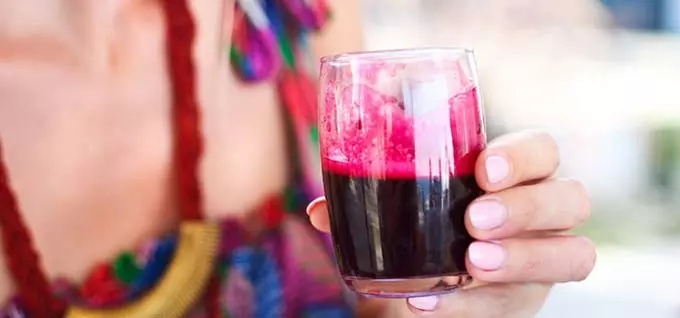 квас в стакане