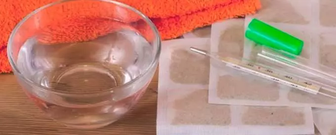 Можно ли ставить горчичники при повышенном давлении и как правильно это сделать? пакетики горчичников