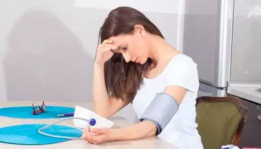 Что делать если при волнении поднимается давление и как лечить нервную гипертонию