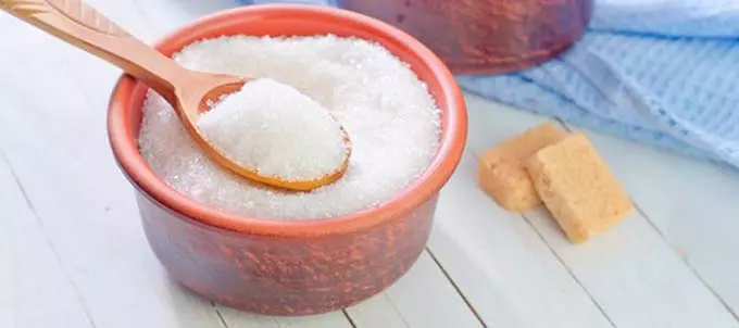 Как влияет сахар на давление и можно ли есть сладкое гипертоникам сахарный песок