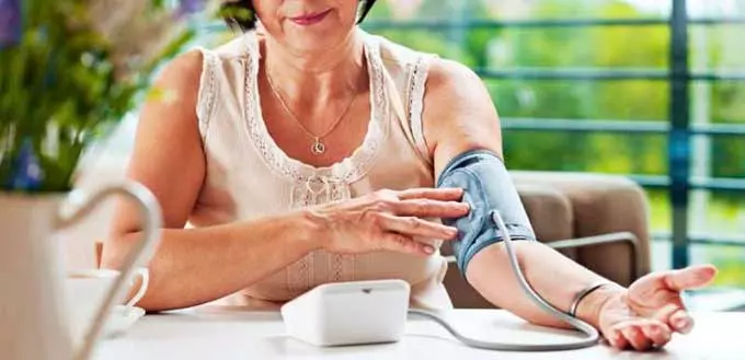 Почему в момент ходьбы всегда увеличивается артериальное давление измерение артериального давления тонометром