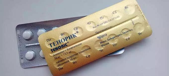 Взаимодействие с пищевыми продуктами и алкоголем Блистер