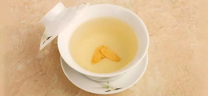 Чай из корня женьшеня